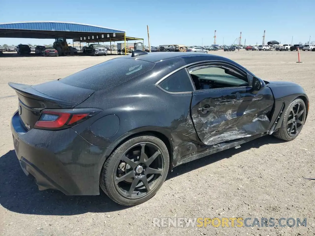 3 fotografías del automóvil dañado JF1ZNBF12N8758537 TOYOTA GR 86 PREM 2022