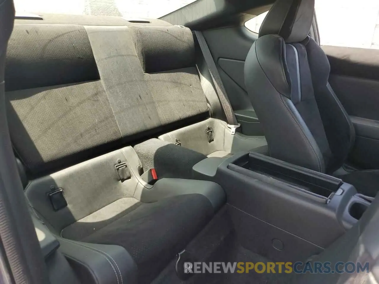 10 fotografías del automóvil dañado JF1ZNBF13N8758546 TOYOTA GR 86 PREM 2022