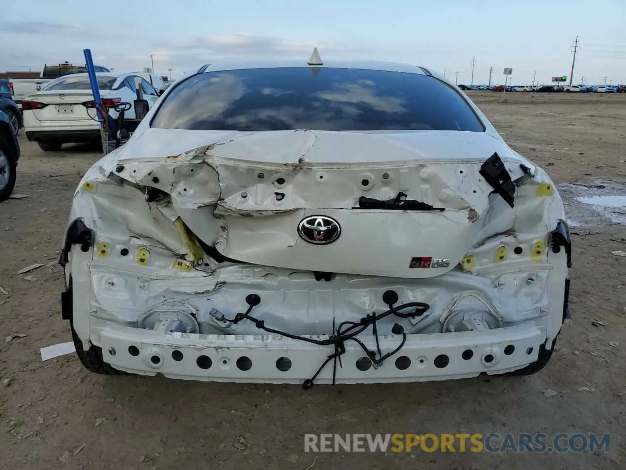 6 fotografías del automóvil dañado JF1ZNBE10P9751164 TOYOTA GR 86 PREM 2023