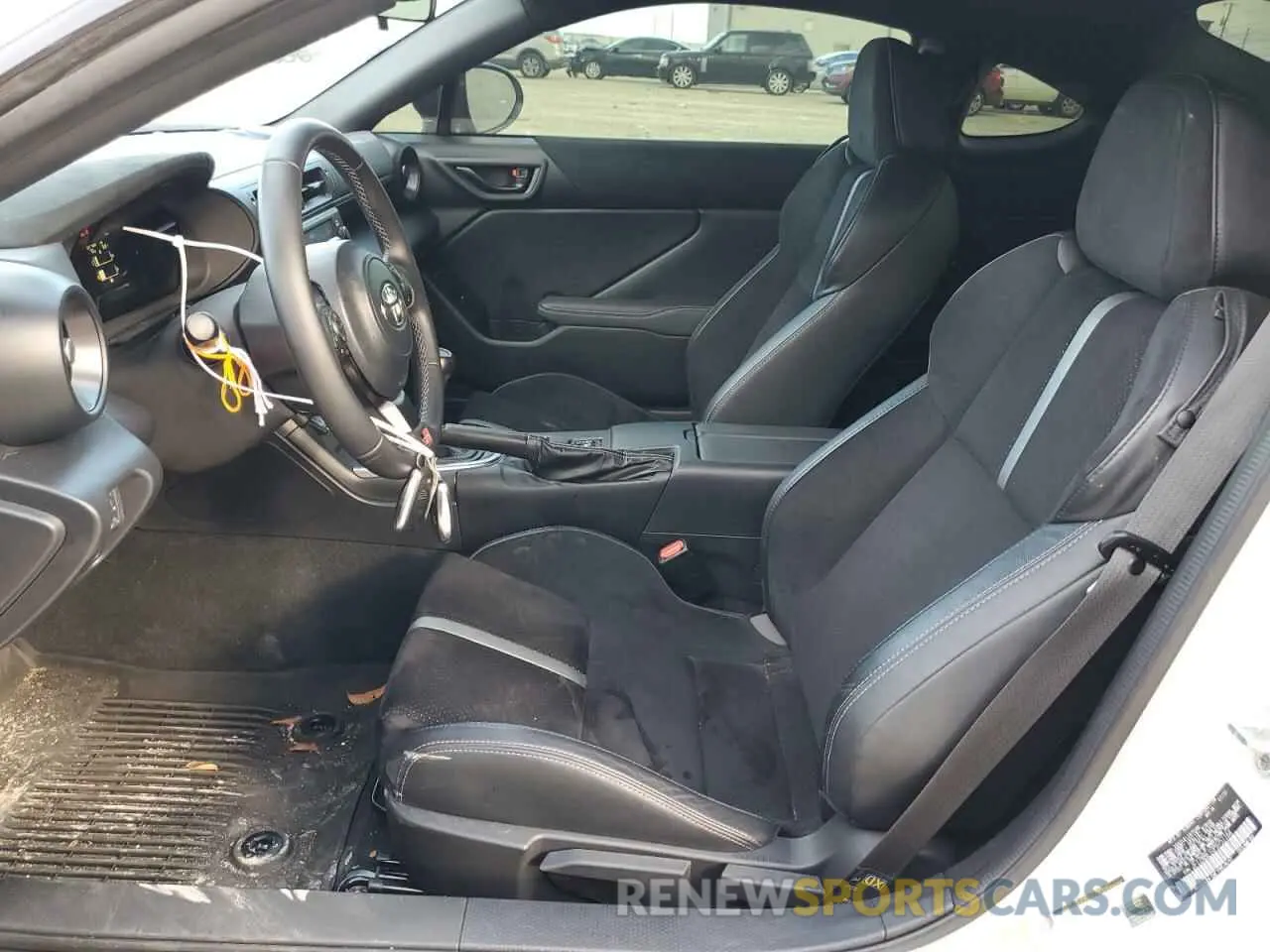 7 fotografías del automóvil dañado JF1ZNBE10P9751164 TOYOTA GR 86 PREM 2023