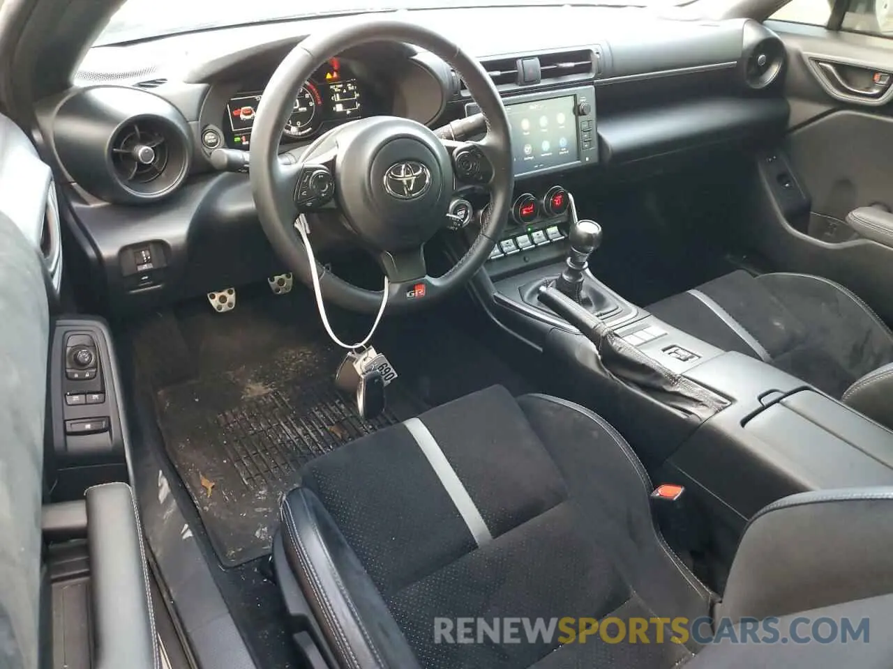 8 fotografías del automóvil dañado JF1ZNBE10P9751164 TOYOTA GR 86 PREM 2023
