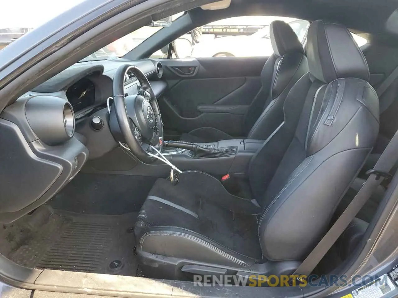 7 fotografías del automóvil dañado JF1ZNBE15P9751788 TOYOTA GR 86 PREM 2023