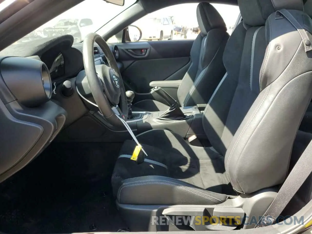 7 fotografías del automóvil dañado JF1ZNBE18P9765667 TOYOTA GR 86 PREM 2023