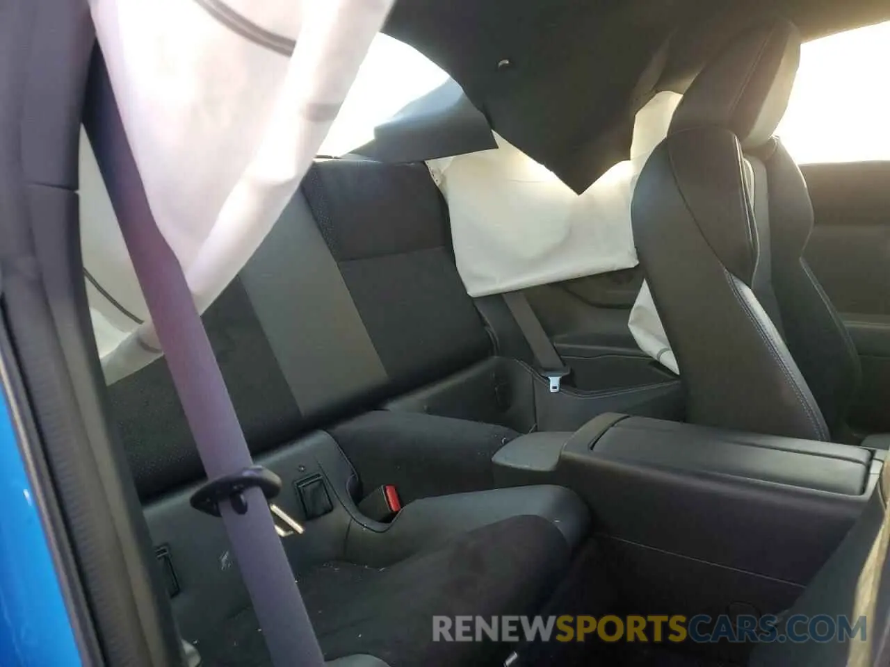 11 fotografías del automóvil dañado JF1ZNBE1XP9756310 TOYOTA GR 86 PREM 2023