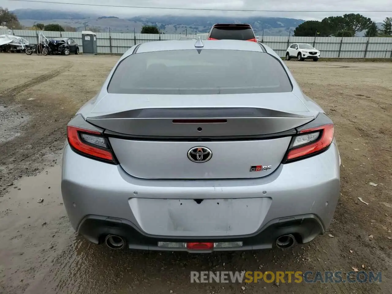6 fotografías del automóvil dañado JF1ZNBF11P8757835 TOYOTA GR 86 PREM 2023