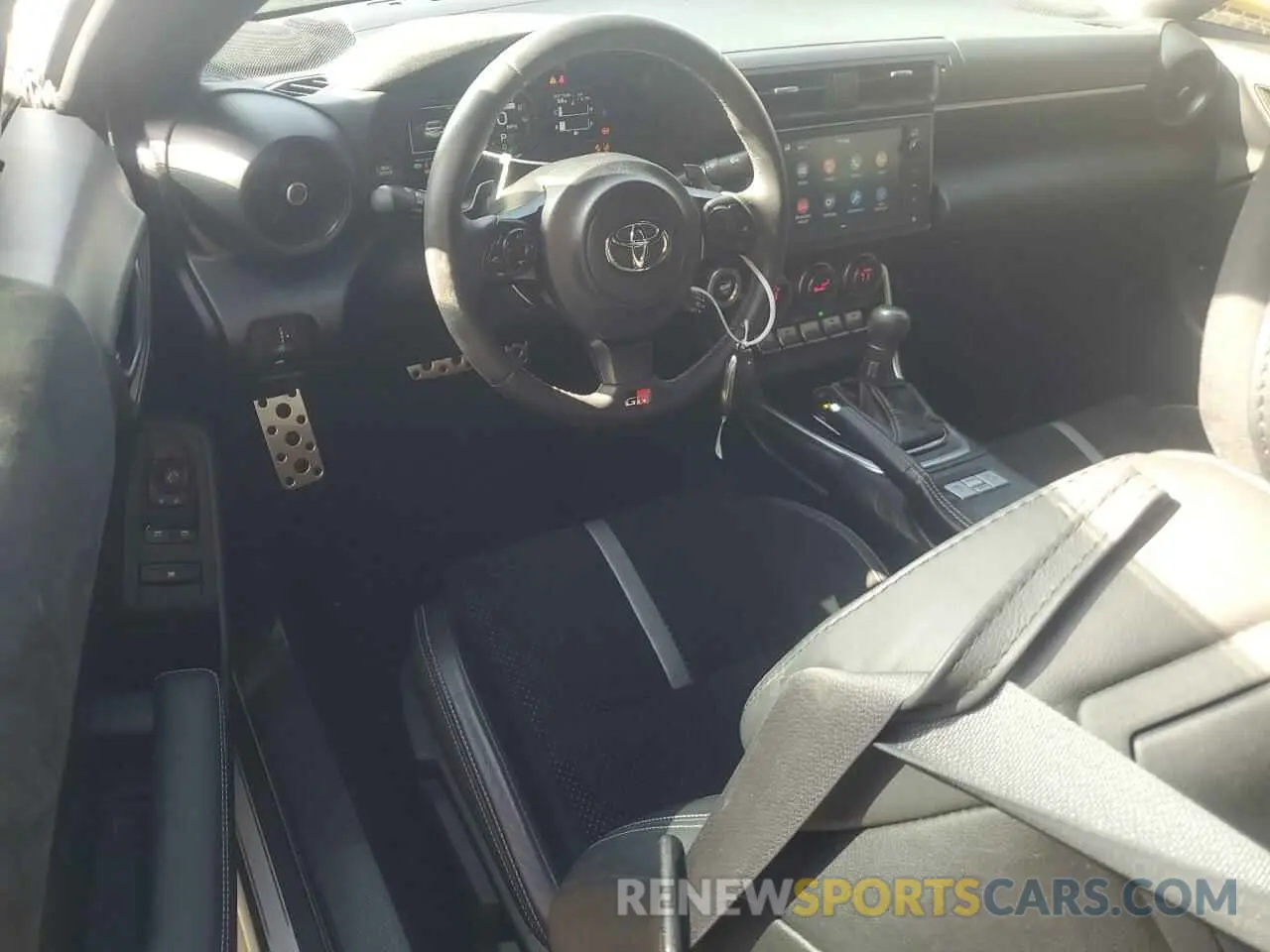 8 fotografías del automóvil dañado JF1ZNBF14P8757604 TOYOTA GR 86 PREM 2023