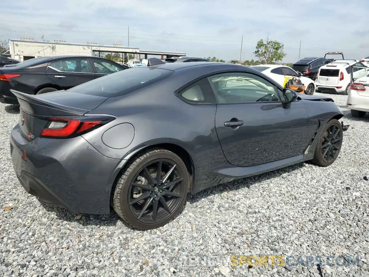 3 fotografías del automóvil dañado JF1ZNBF19P8758697 TOYOTA GR 86 PREM 2023