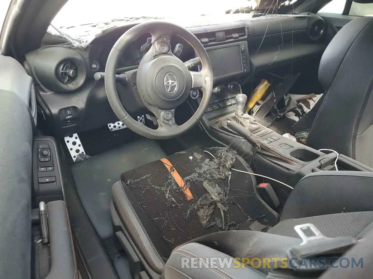 8 fotografías del automóvil dañado JF1ZNBH14P8755820 TOYOTA GR 86 PREM 2023
