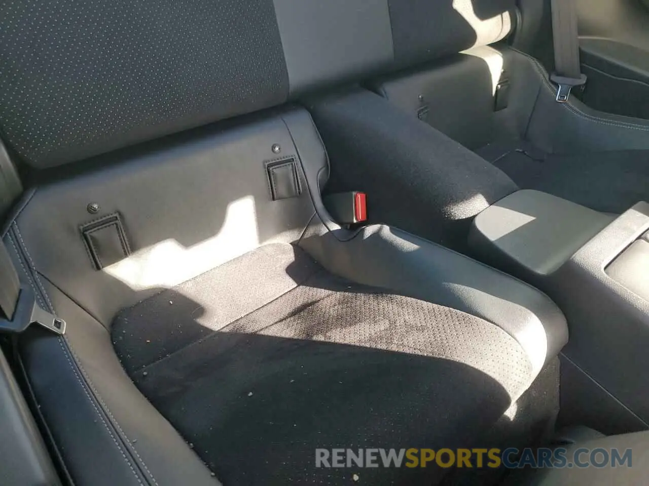 10 fotografías del automóvil dañado JF1ZNBE13R8757579 TOYOTA GR 86 PREM 2024