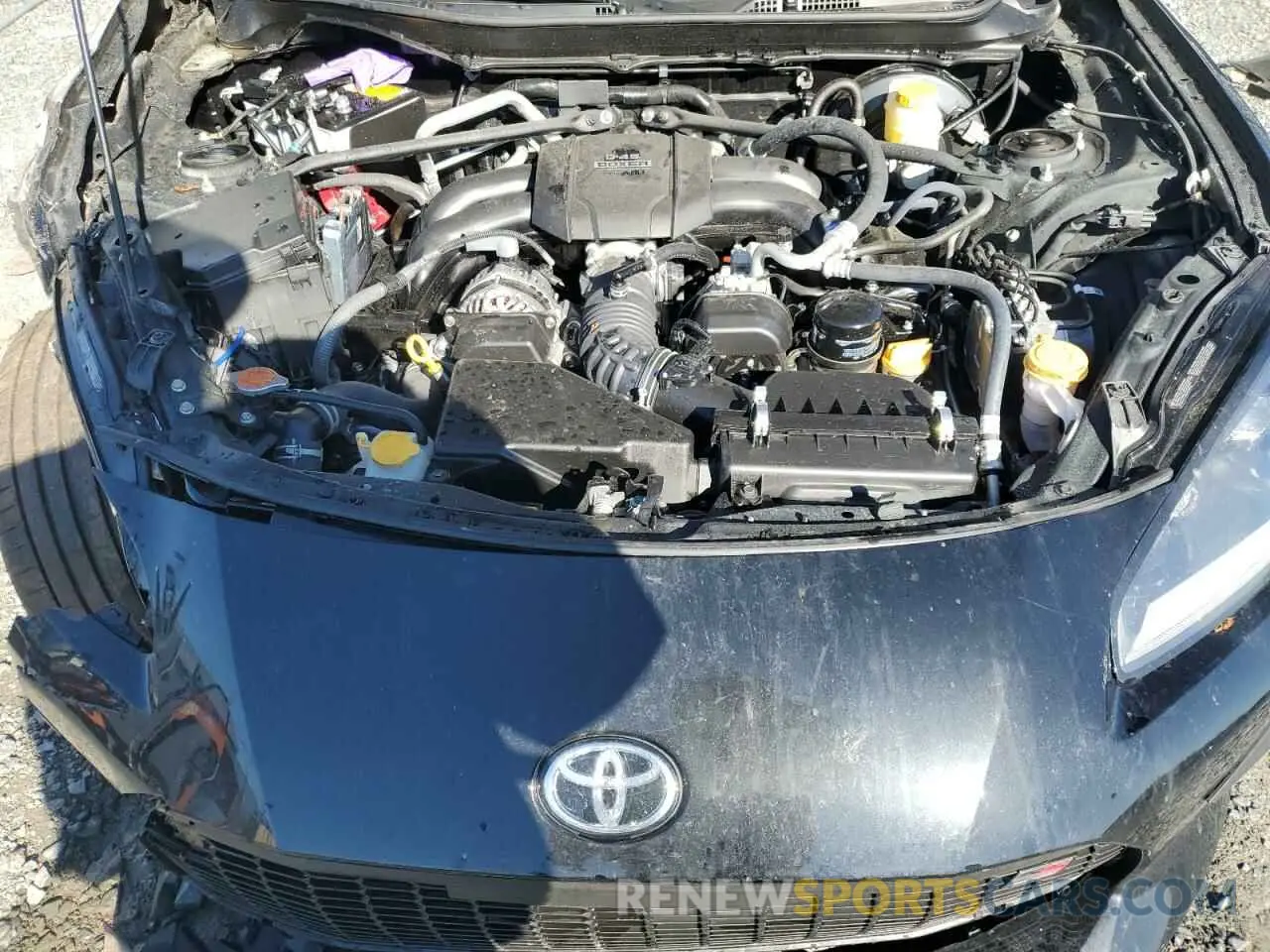 11 fotografías del automóvil dañado JF1ZNBE13R8757579 TOYOTA GR 86 PREM 2024