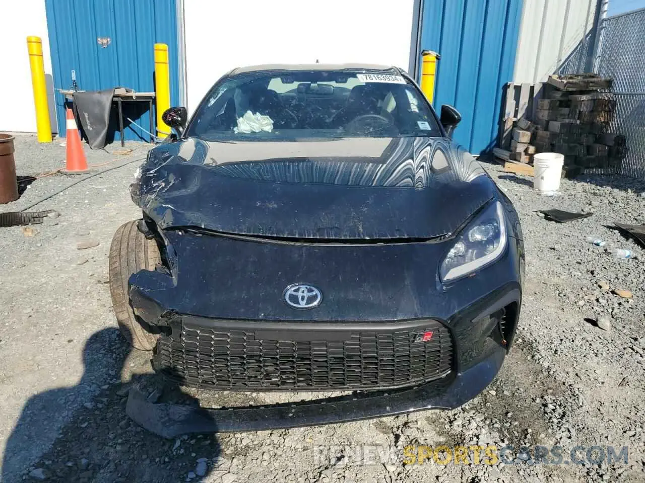 5 fotografías del automóvil dañado JF1ZNBE13R8757579 TOYOTA GR 86 PREM 2024