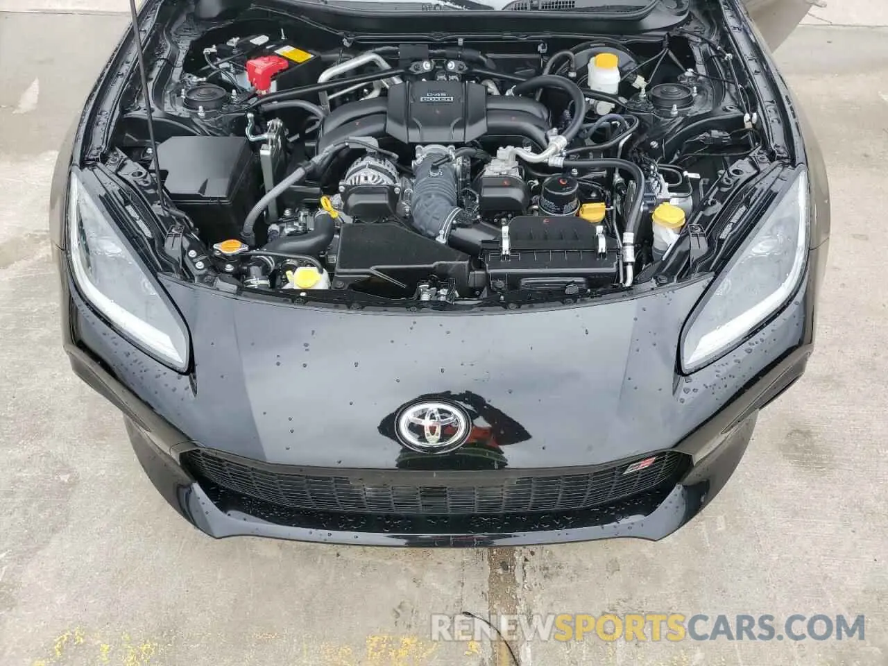 11 fotografías del automóvil dañado JF1ZNBE14R8757705 TOYOTA GR 86 PREM 2024