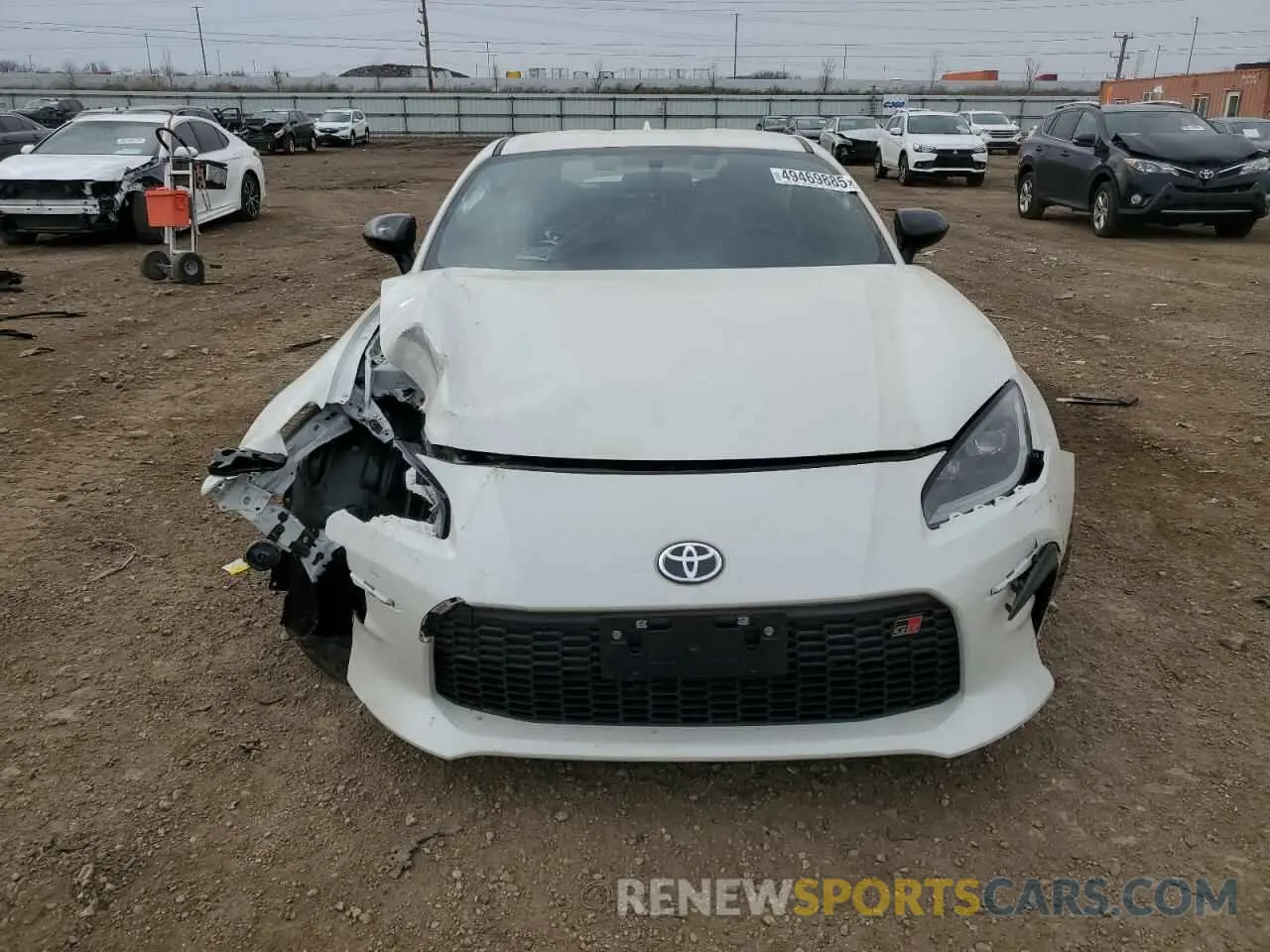 5 fotografías del automóvil dañado JF1ZNBE14R9753406 TOYOTA GR 86 PREM 2024