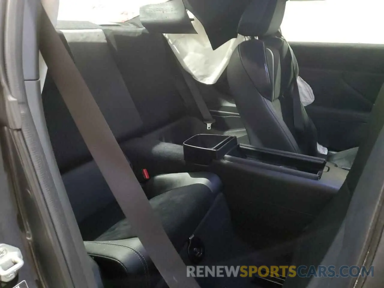 10 fotografías del automóvil dañado JF1ZNBE15R9755925 TOYOTA GR 86 PREM 2024