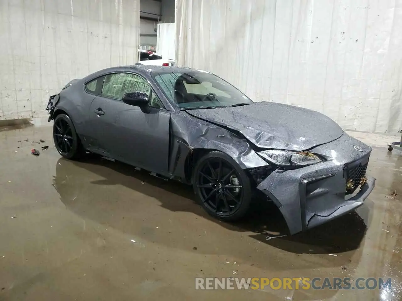 4 fotografías del automóvil dañado JF1ZNBE15R9755925 TOYOTA GR 86 PREM 2024