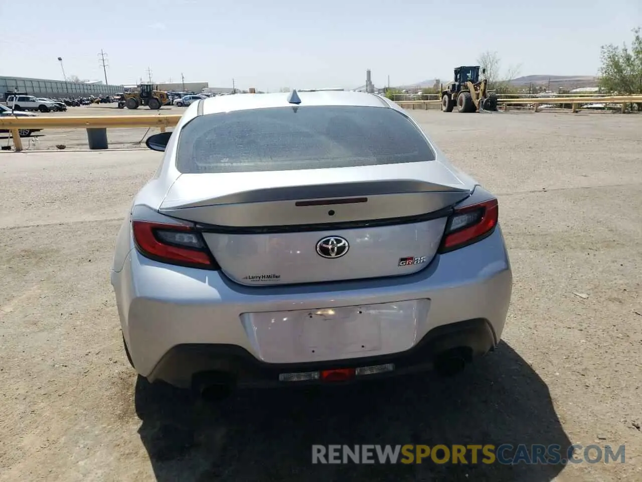 6 fotografías del automóvil dañado JF1ZNBE15R9756816 TOYOTA GR 86 PREM 2024
