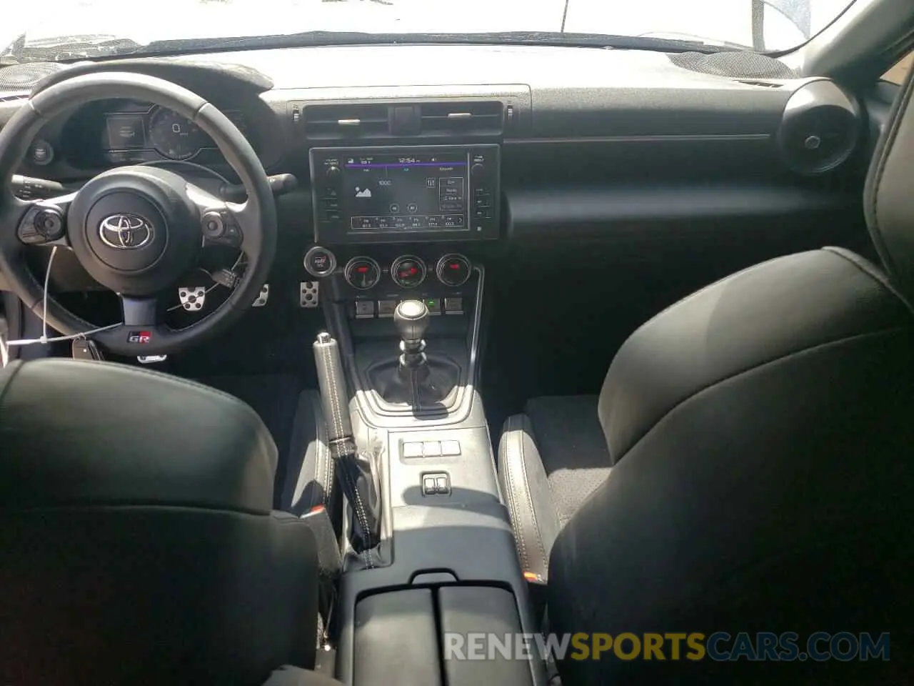 8 fotografías del automóvil dañado JF1ZNBE15R9756816 TOYOTA GR 86 PREM 2024