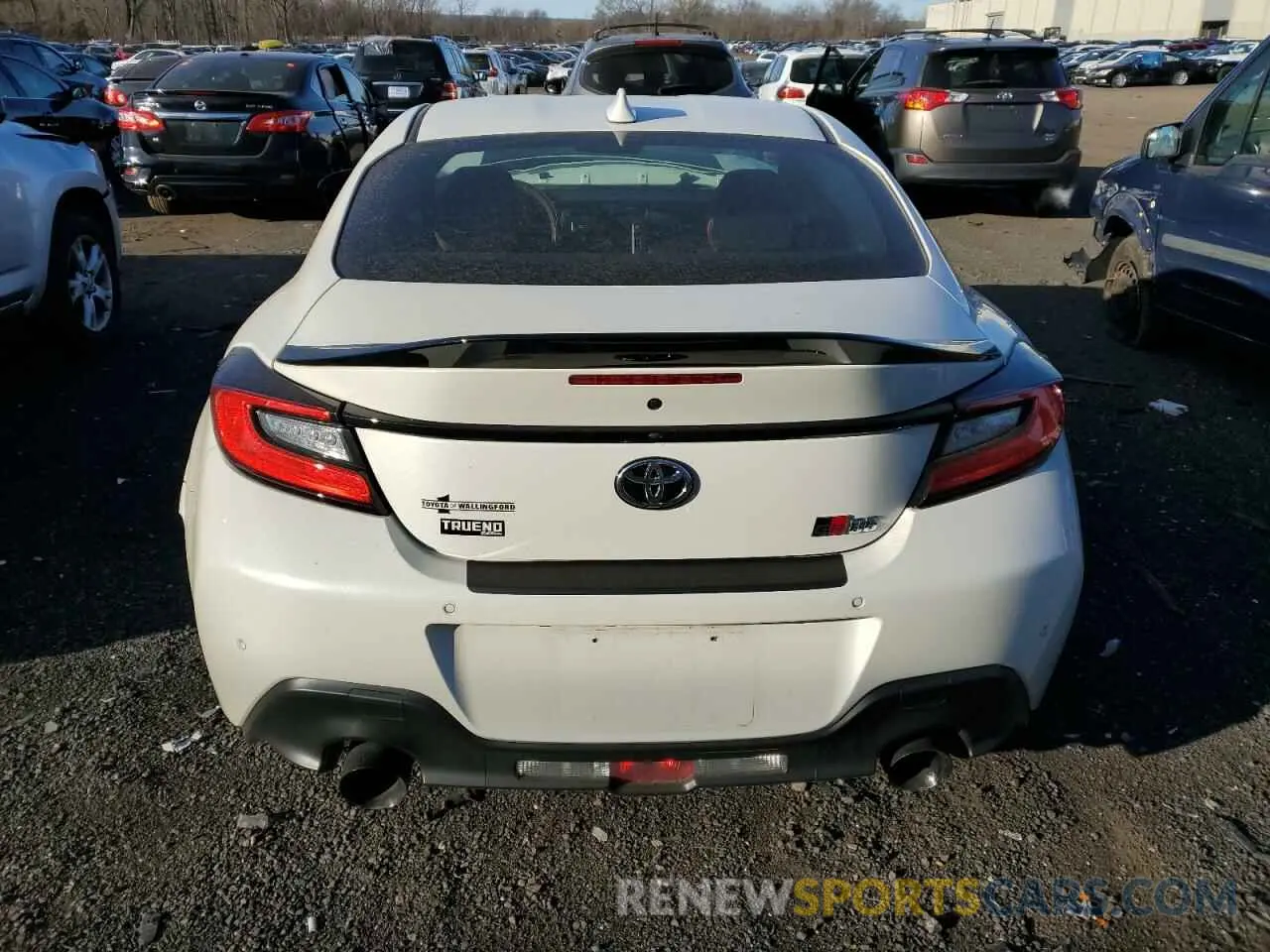 6 fotografías del automóvil dañado JF1ZNBM18R8751326 TOYOTA GR 86 TRUE 2024
