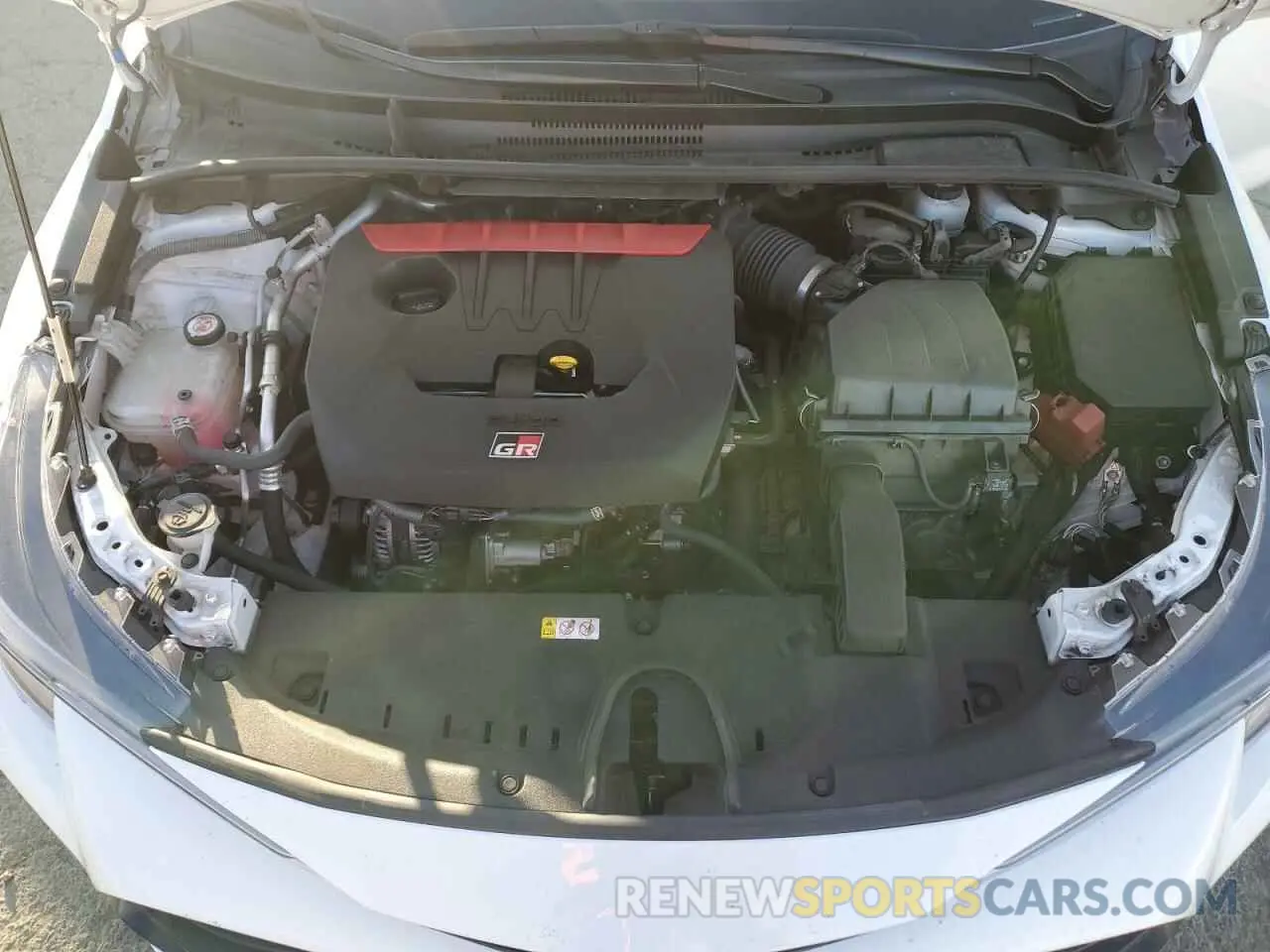 11 fotografías del automóvil dañado JTNABAAE1PA004055 TOYOTA GR COROLLA 2023