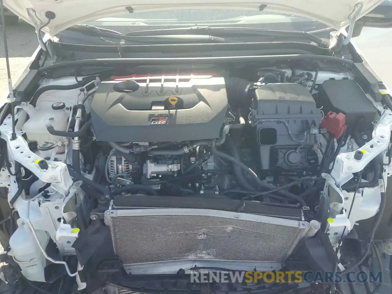 11 fotografías del automóvil dañado JTNABAAE1PA006078 TOYOTA GR COROLLA 2023