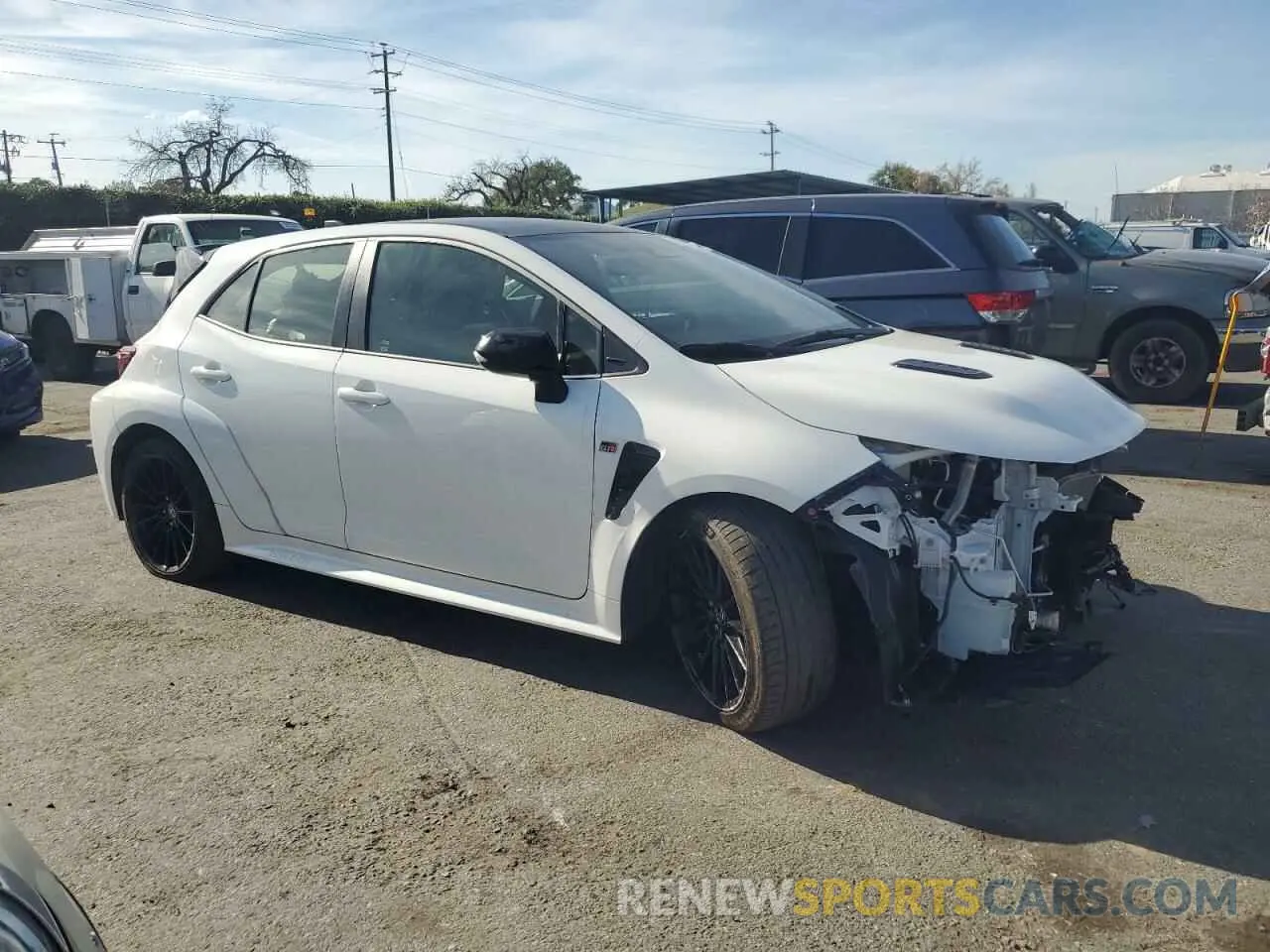 4 fotografías del automóvil dañado JTNABAAE1PA006078 TOYOTA GR COROLLA 2023