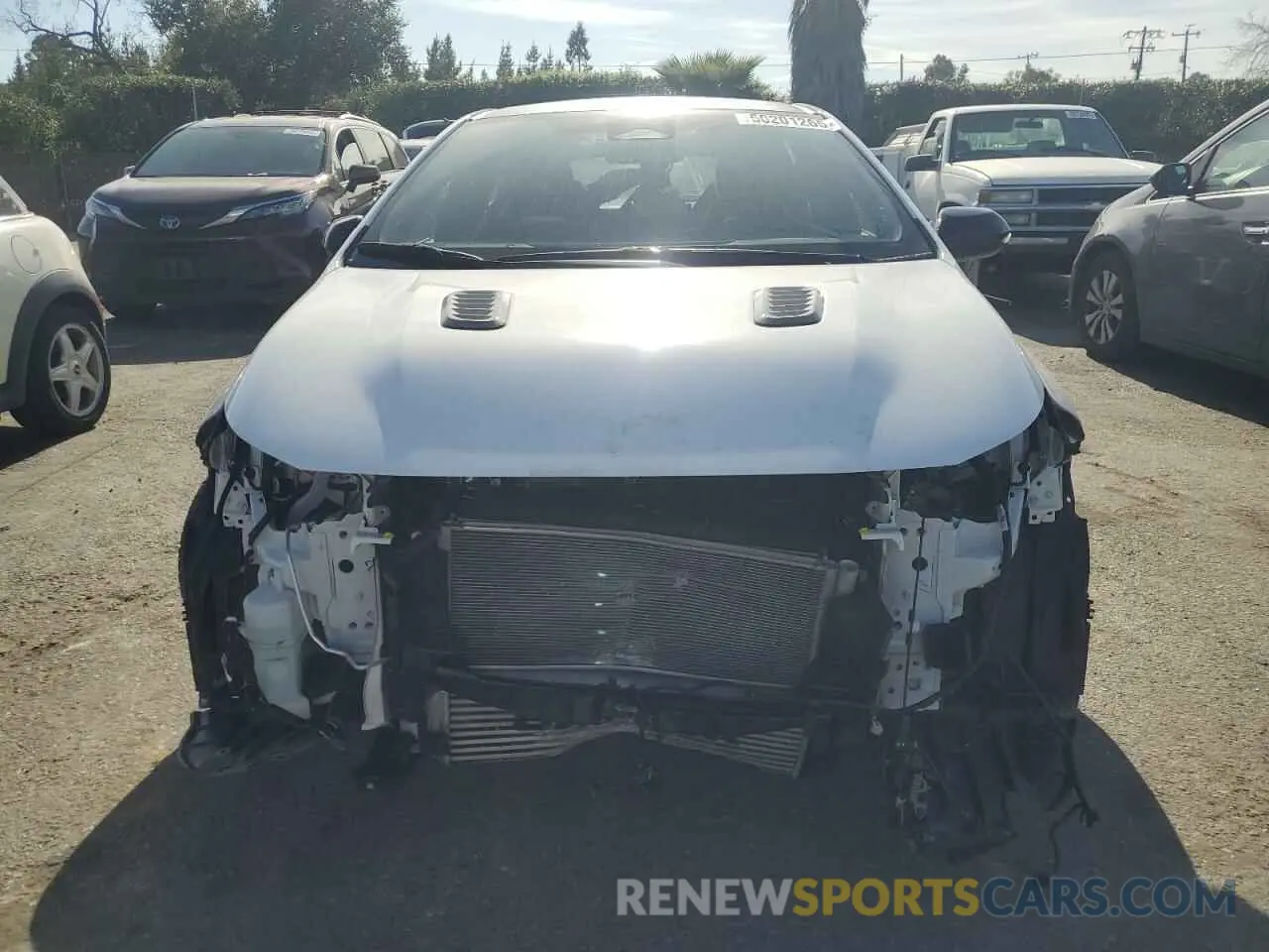 5 fotografías del automóvil dañado JTNABAAE1PA006078 TOYOTA GR COROLLA 2023