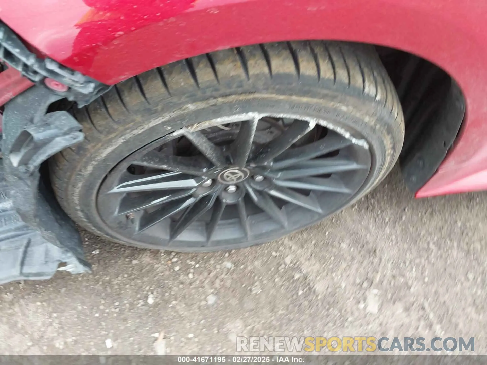 12 fotografías del automóvil dañado JTNABAAE1PA006565 TOYOTA GR COROLLA 2023