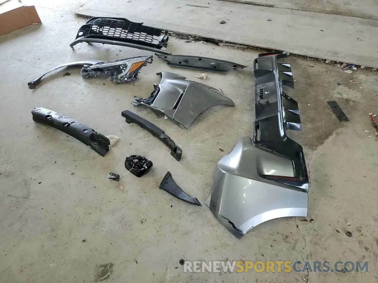 12 fotografías del automóvil dañado JTNABAAE3PA003912 TOYOTA GR COROLLA 2023