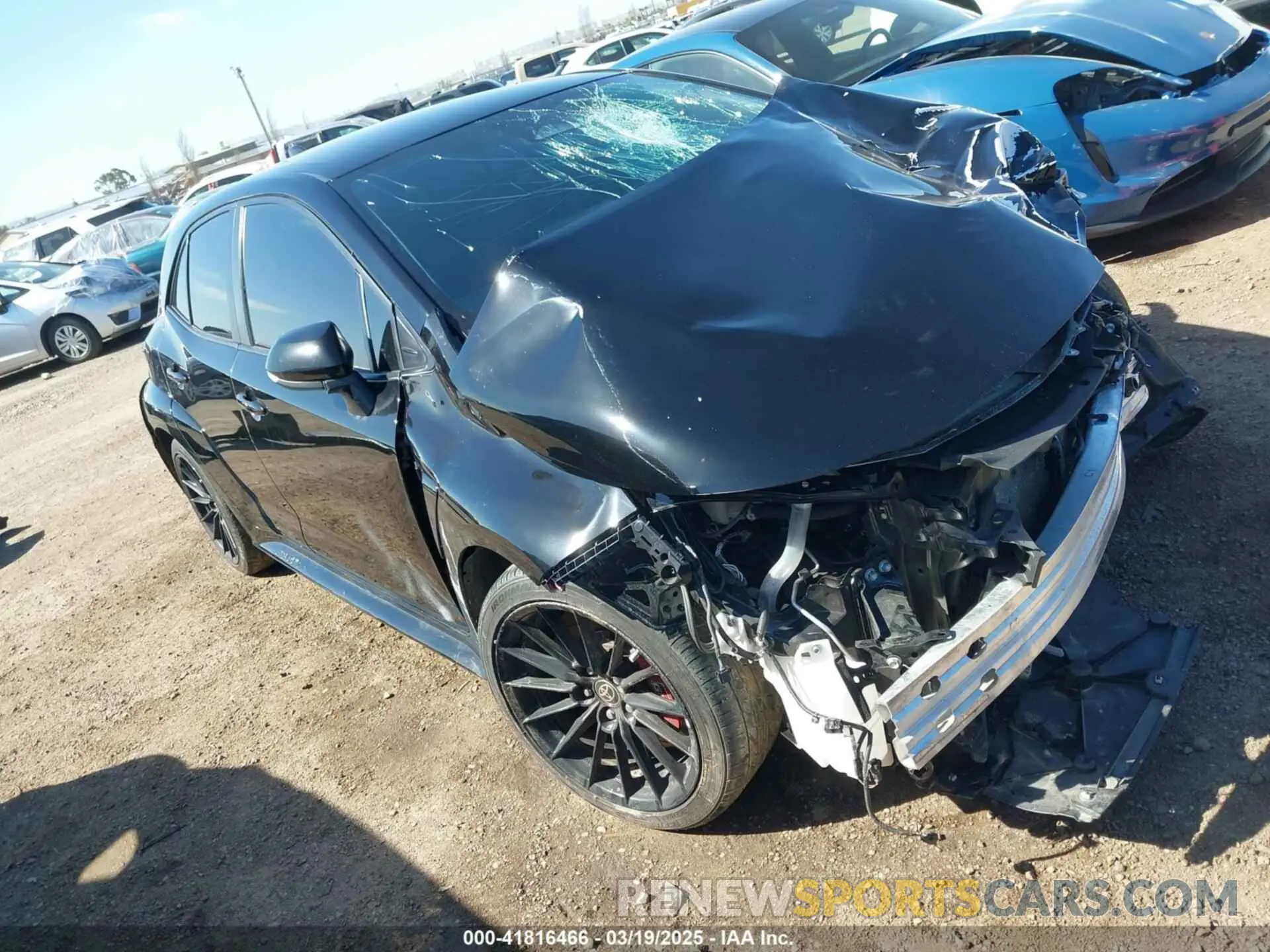 1 fotografías del automóvil dañado JTNABAAE5PA007217 TOYOTA GR COROLLA 2023