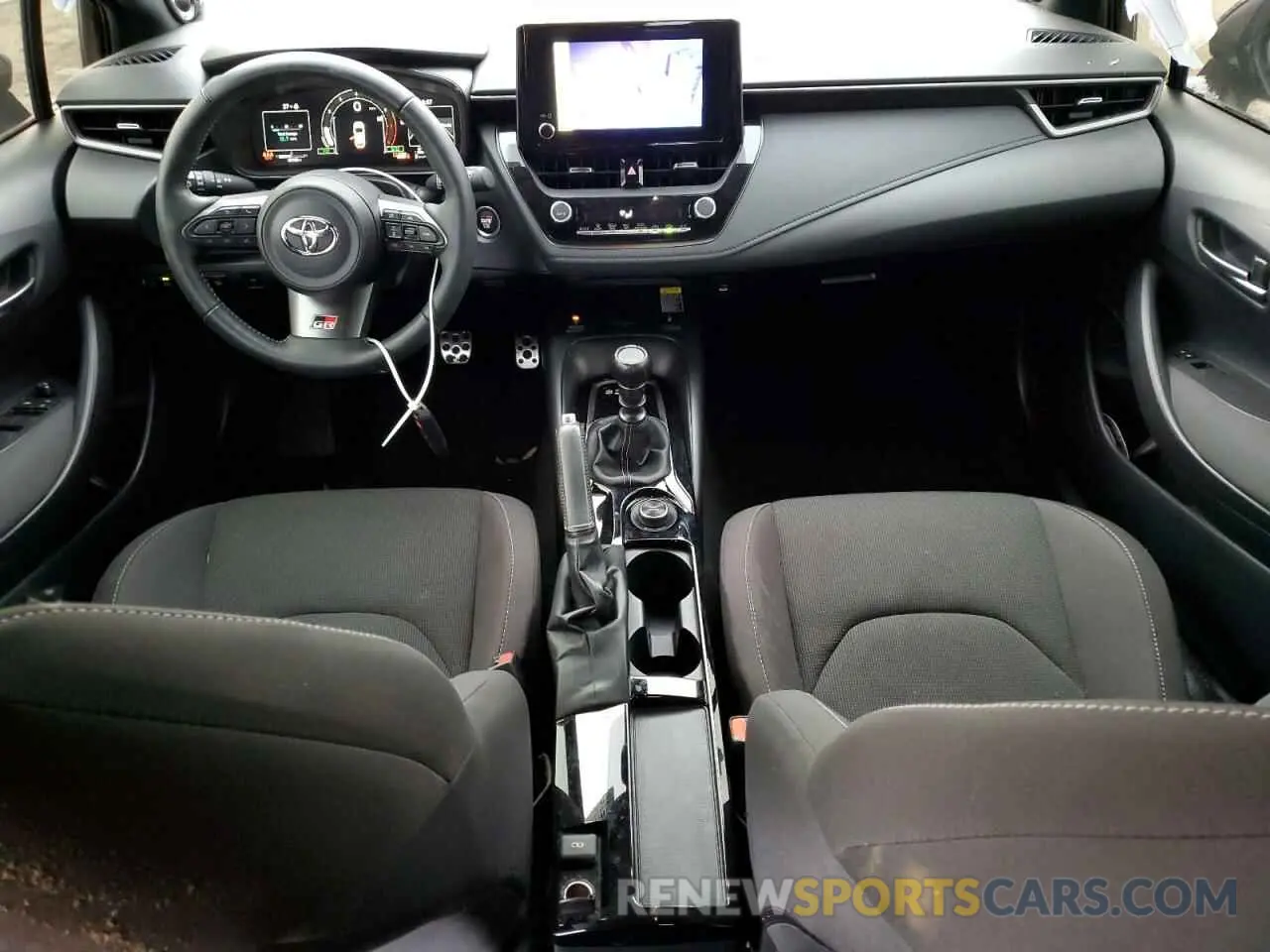 8 fotografías del automóvil dañado JTNABAAE6PA006156 TOYOTA GR COROLLA 2023