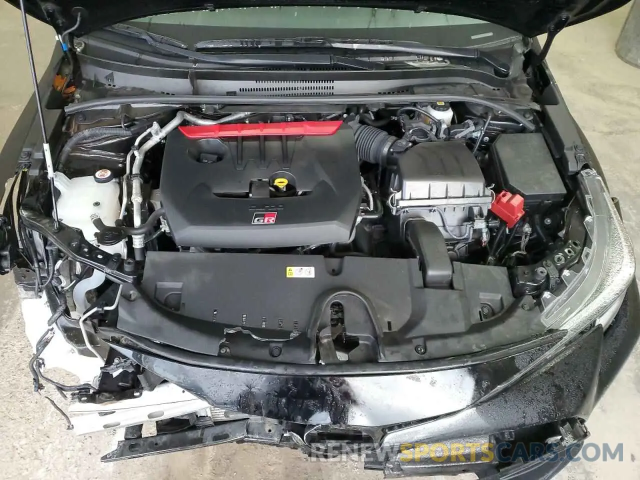 11 fotografías del automóvil dañado JTNABAAE7PA001421 TOYOTA GR COROLLA 2023