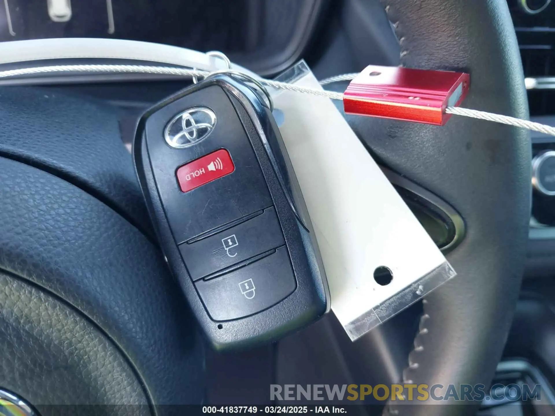 11 fotografías del automóvil dañado JTNABAAE8PA006823 TOYOTA GR COROLLA 2023
