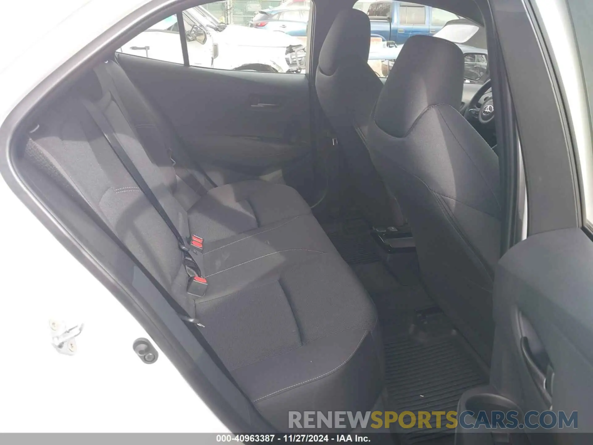 8 fotografías del automóvil dañado JTNABAAE0RA014126 TOYOTA GR COROLLA 2024