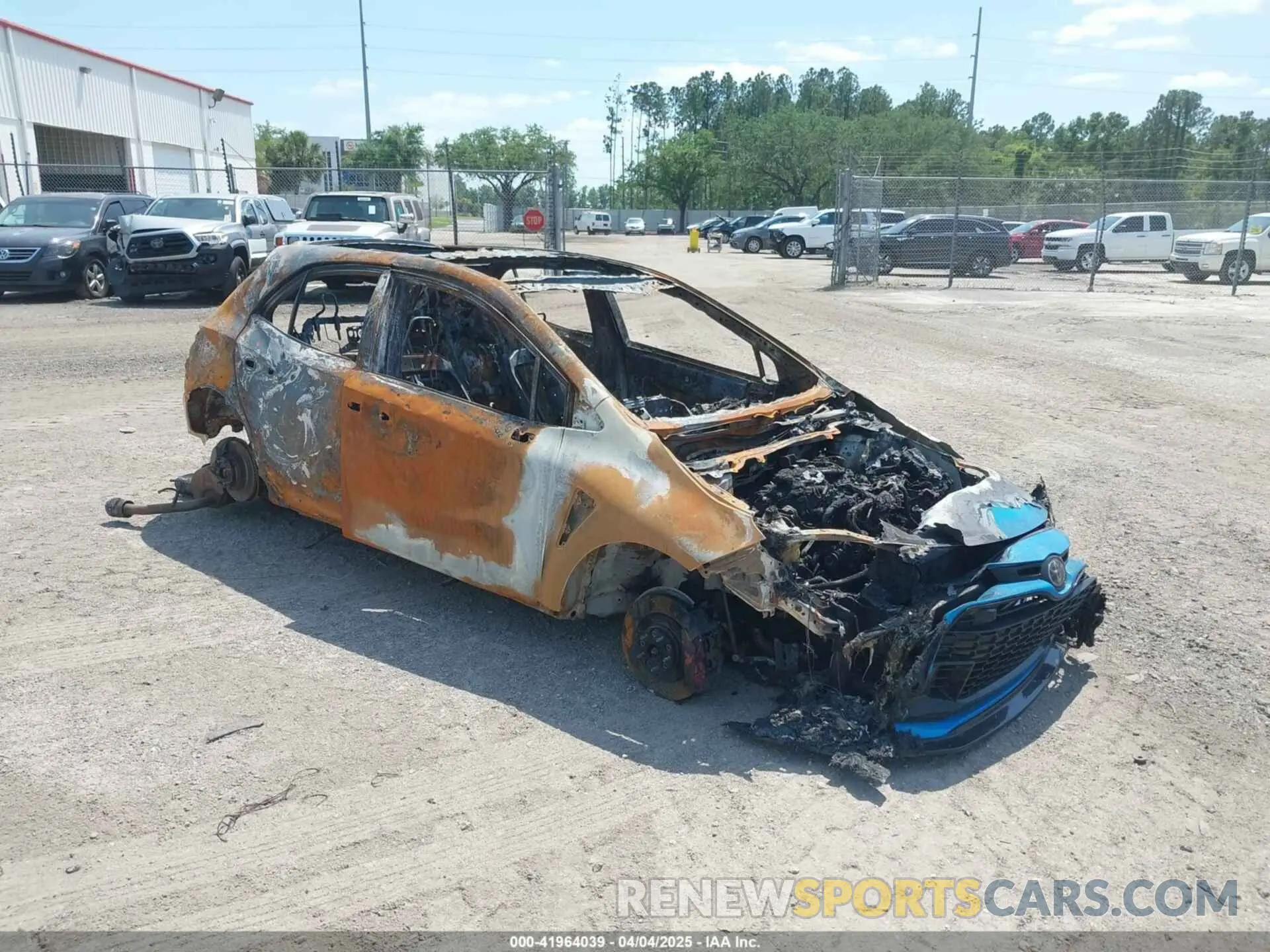 1 fotografías del automóvil dañado JTNABAAE4RA014257 TOYOTA GR COROLLA 2024