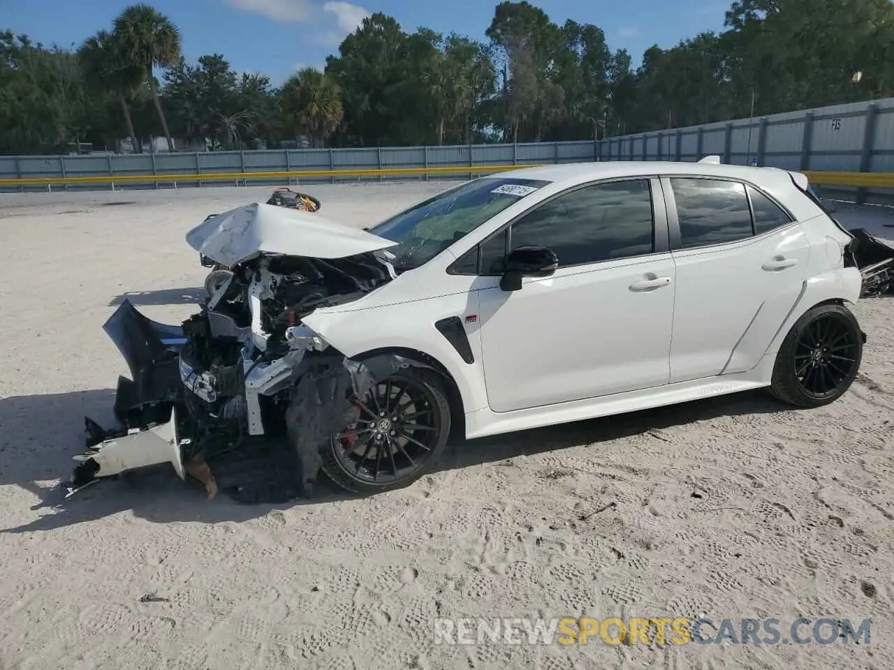 1 fotografías del automóvil dañado JTNABAAE6RA015801 TOYOTA GR COROLLA 2024