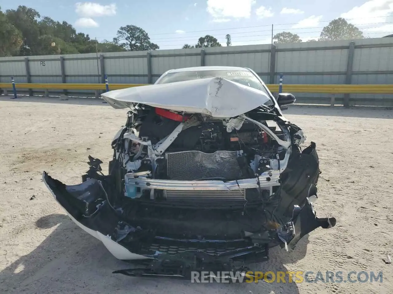 5 fotografías del automóvil dañado JTNABAAE6RA015801 TOYOTA GR COROLLA 2024