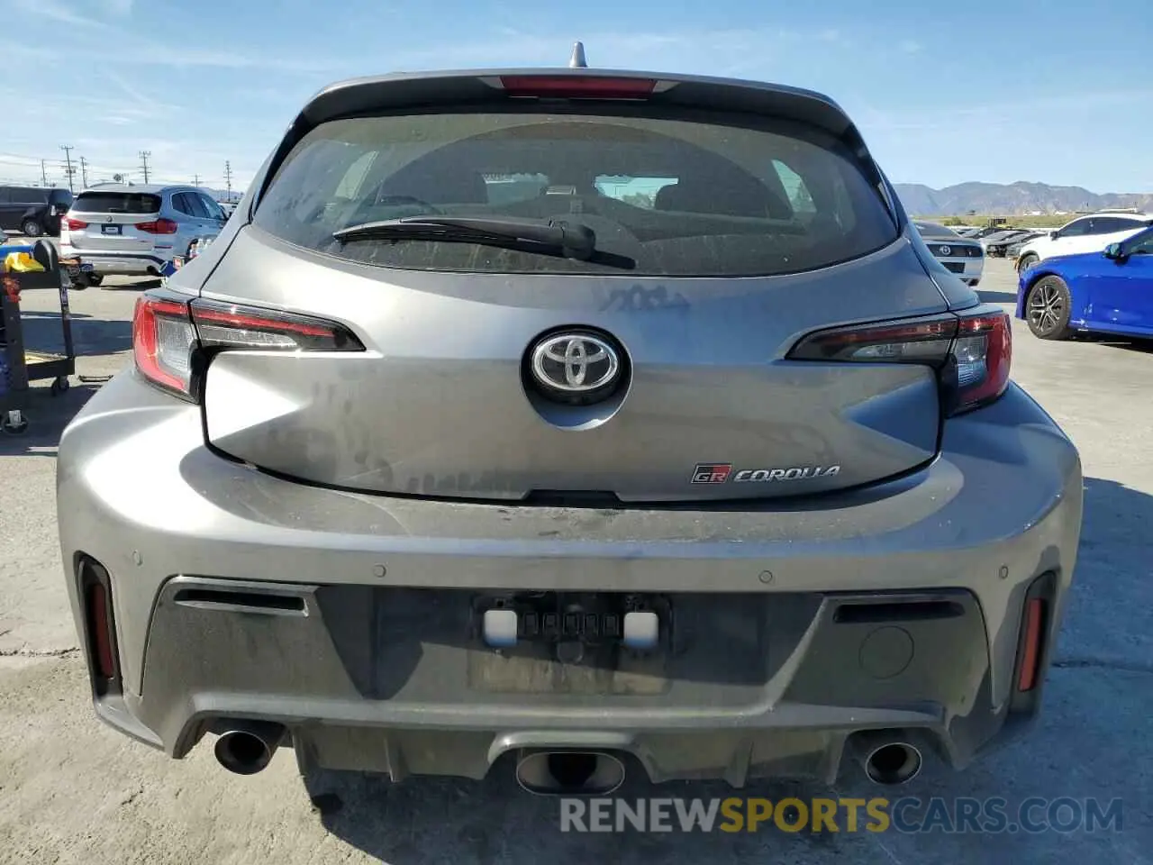 6 fotografías del automóvil dañado JTNABAAE7RA010140 TOYOTA GR COROLLA 2024