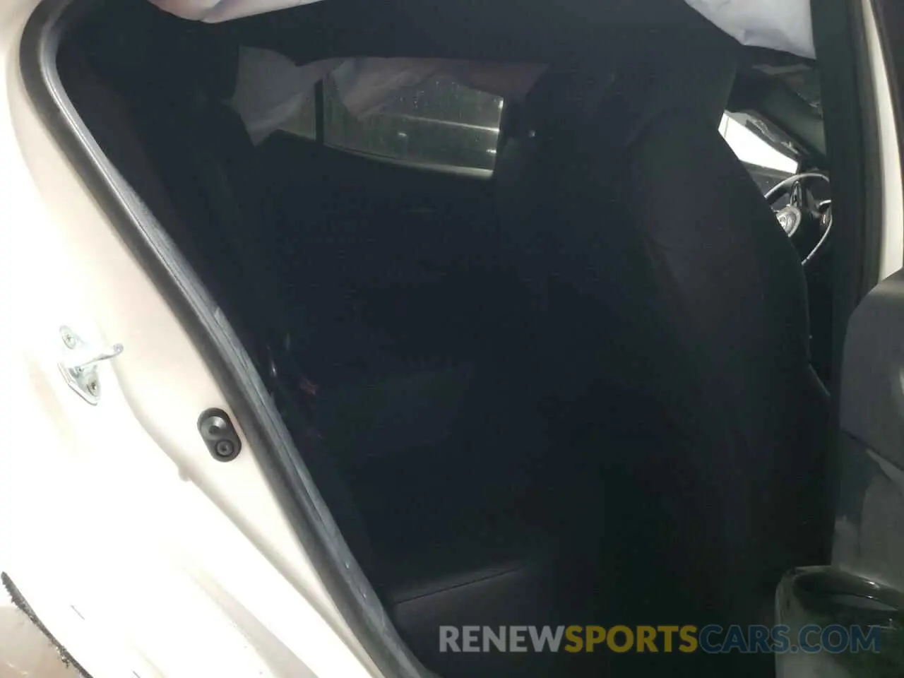 10 fotografías del automóvil dañado JTNABAAE7RA013023 TOYOTA GR COROLLA 2024