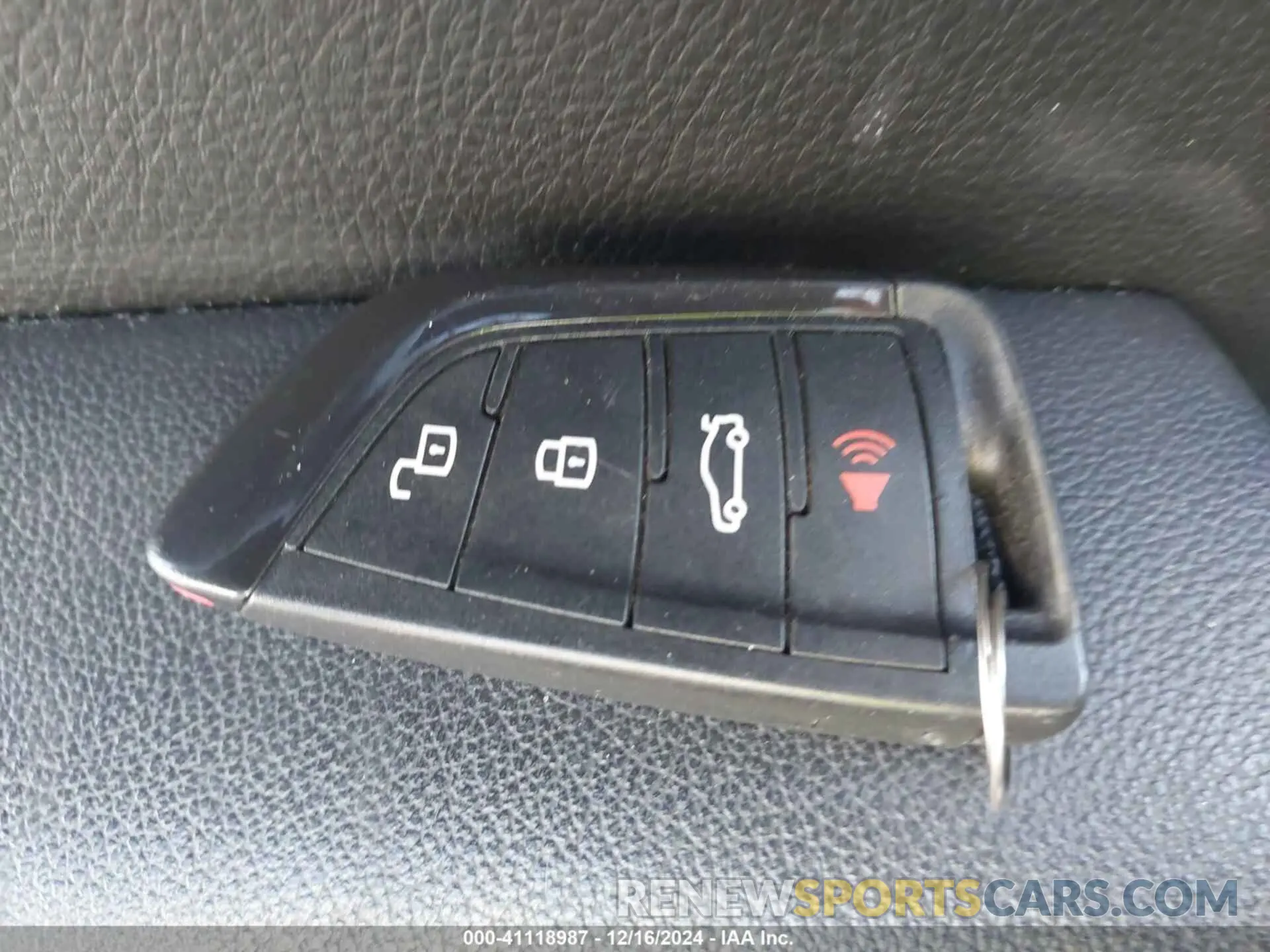 11 fotografías del automóvil dañado WZ1DB4C05LW027440 TOYOTA GR SUPRA 2020