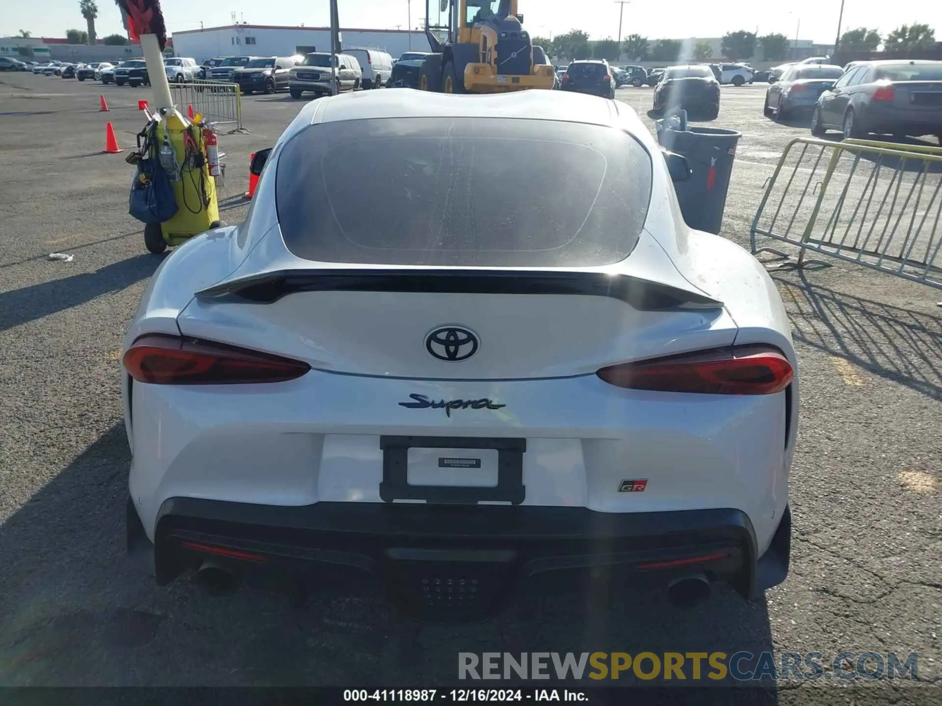 16 fotografías del automóvil dañado WZ1DB4C05LW027440 TOYOTA GR SUPRA 2020