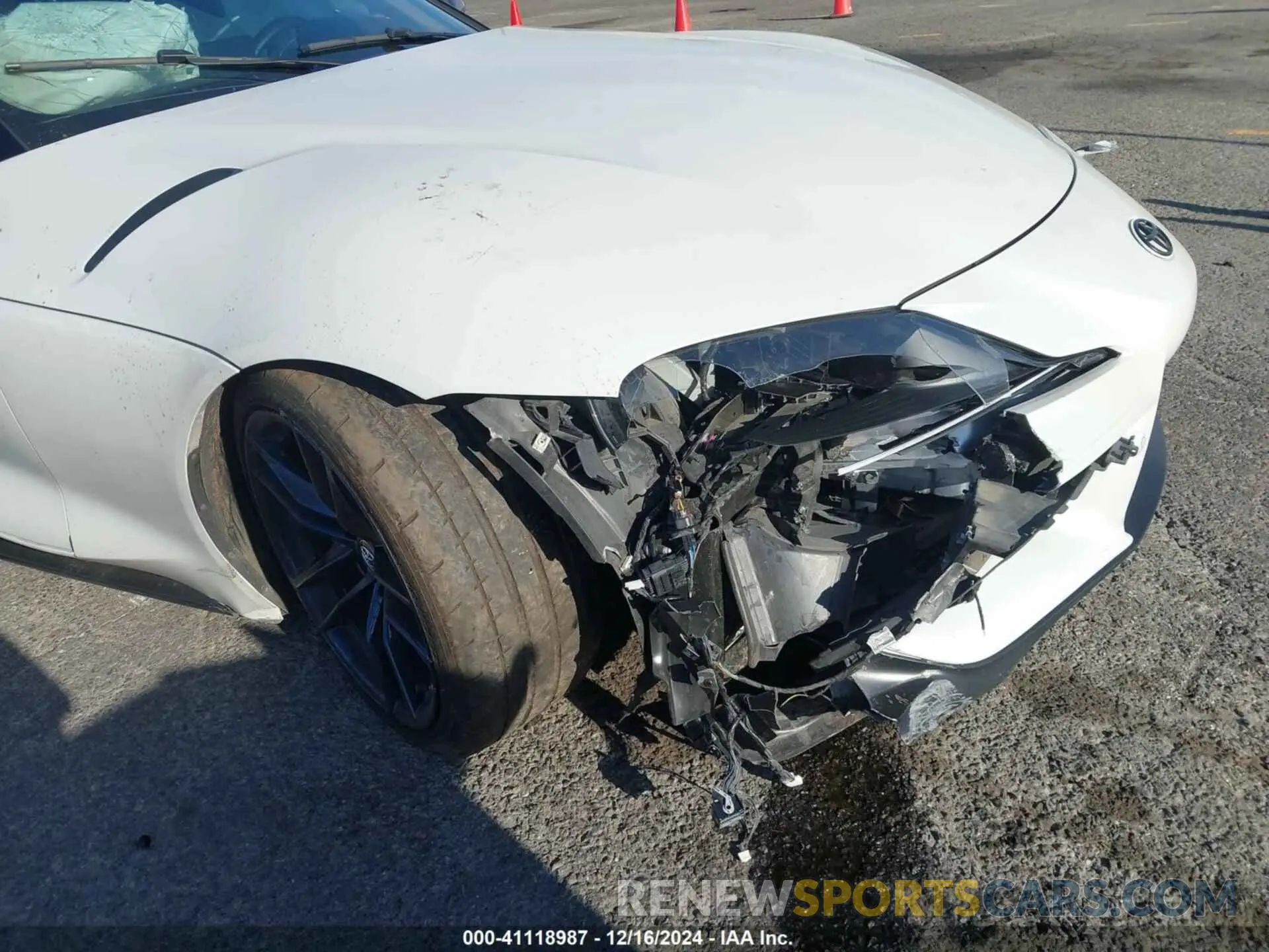 6 fotografías del automóvil dañado WZ1DB4C05LW027440 TOYOTA GR SUPRA 2020