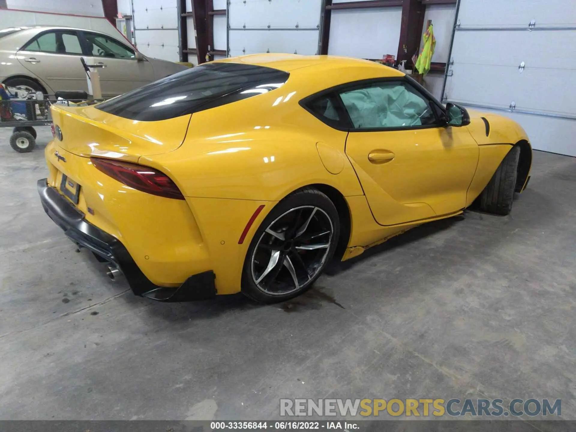4 fotografías del automóvil dañado WZ1DB4C08LW031577 TOYOTA GR SUPRA 2020