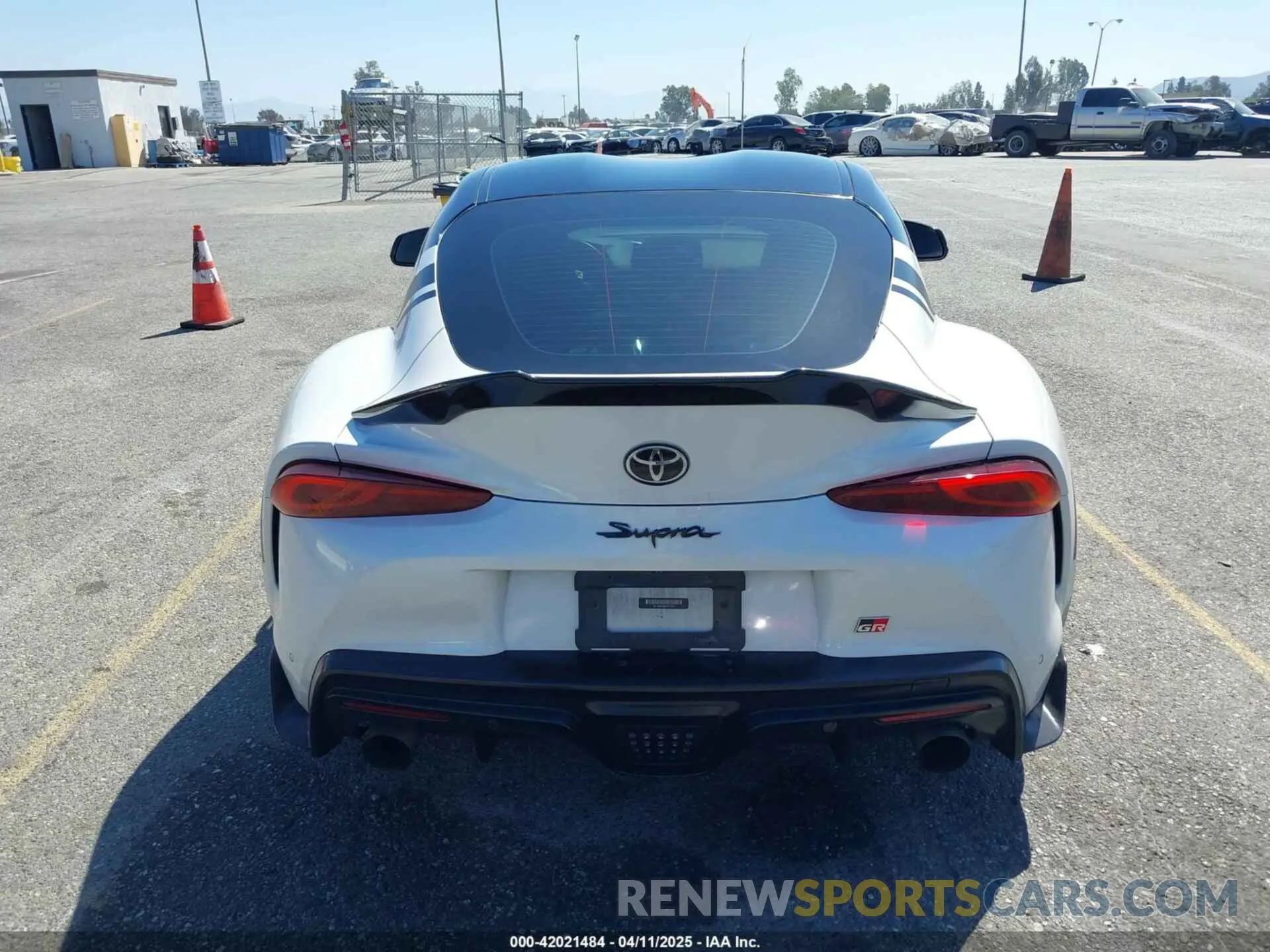16 fotografías del automóvil dañado WZ1DB4C09LW031264 TOYOTA GR SUPRA 2020