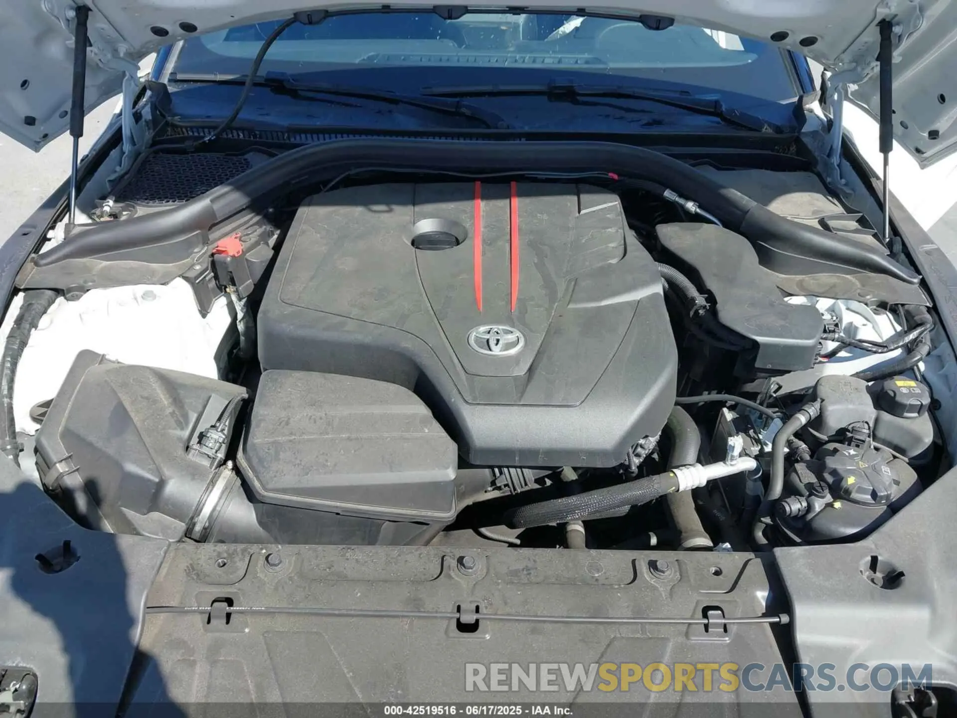 10 fotografías del automóvil dañado WZ1DB2C01MW039946 TOYOTA GR SUPRA 2021
