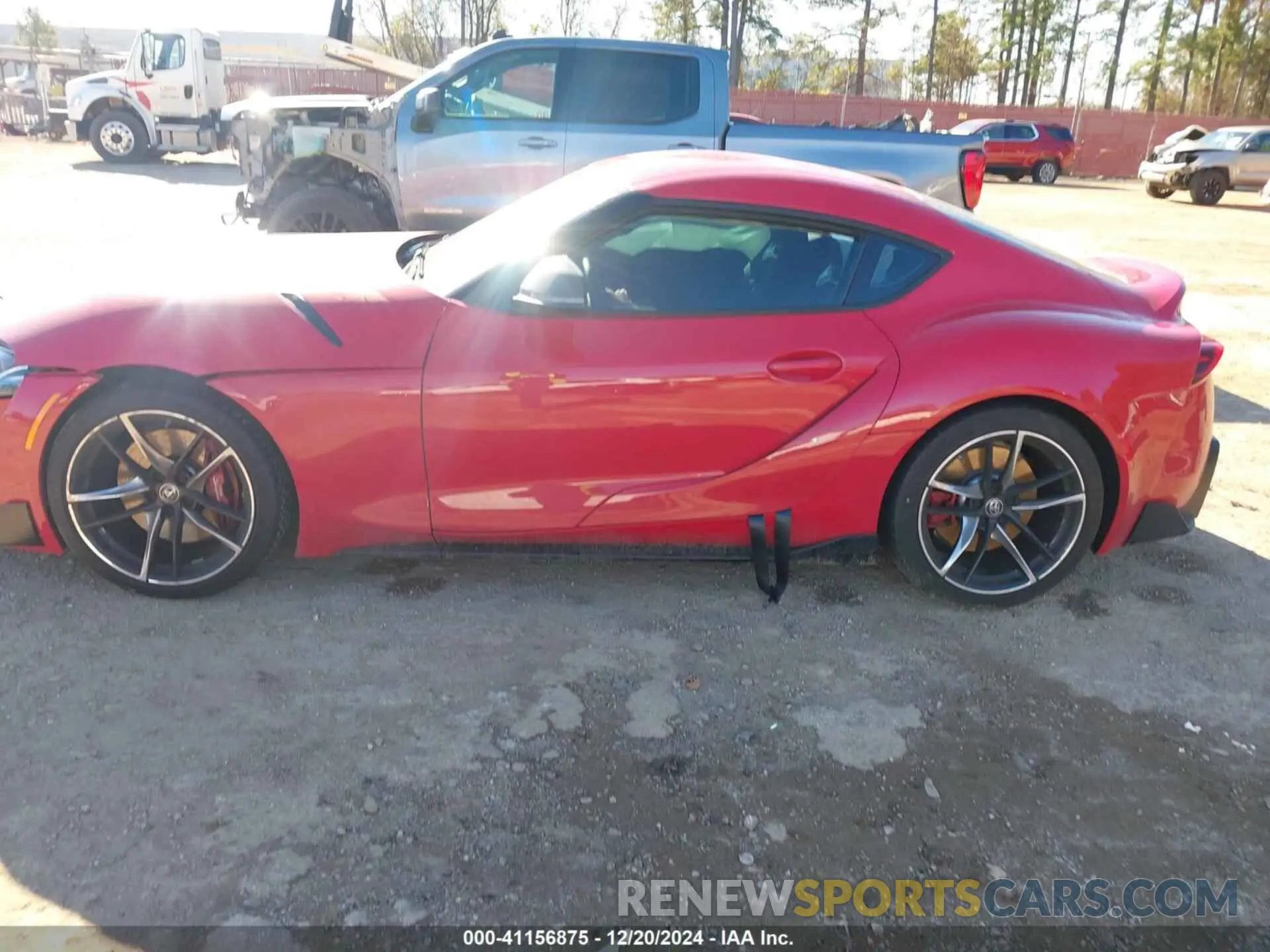 14 fotografías del automóvil dañado WZ1DB0C04NW051045 TOYOTA GR SUPRA 2022