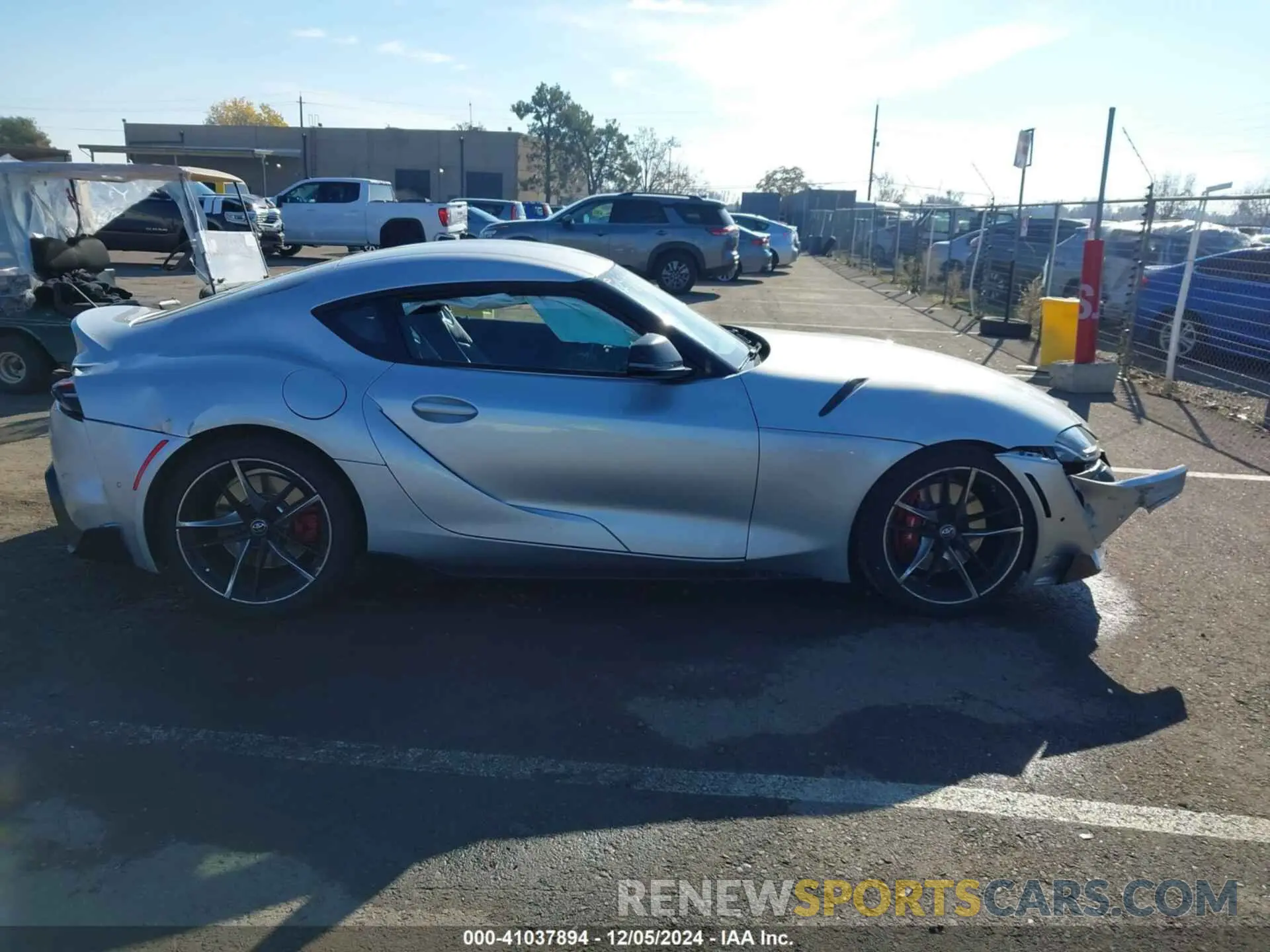 13 fotografías del automóvil dañado WZ1DB0C06NW050804 TOYOTA GR SUPRA 2022