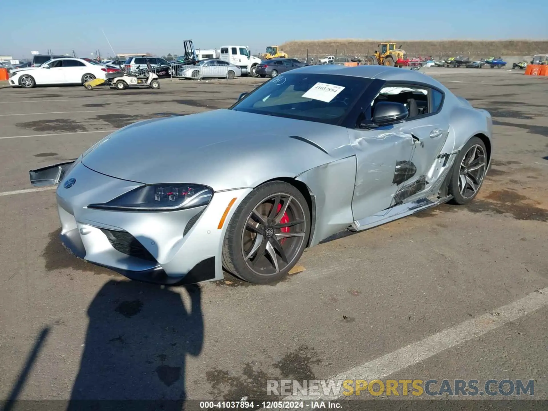 2 fotografías del automóvil dañado WZ1DB0C06NW050804 TOYOTA GR SUPRA 2022