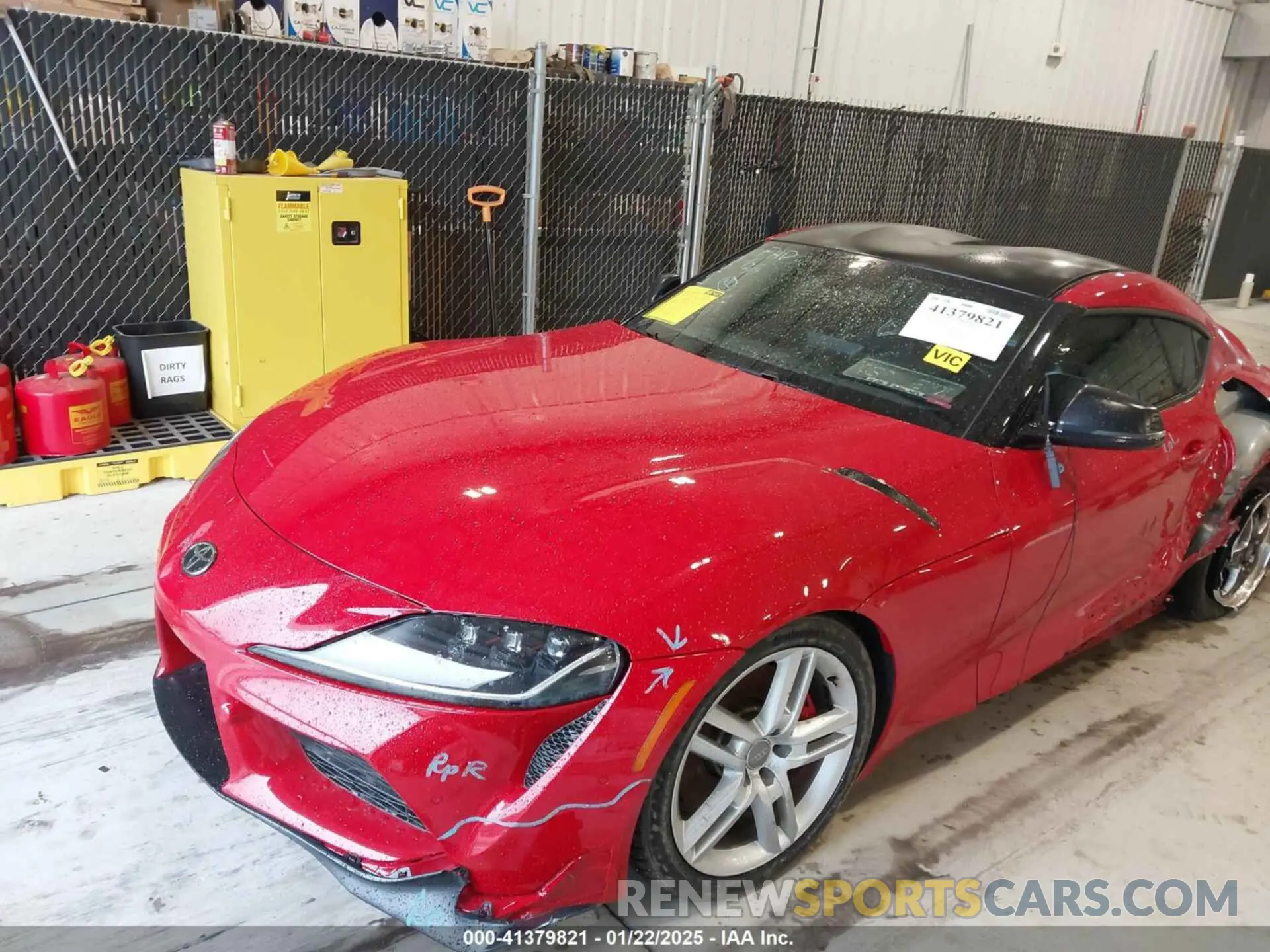 2 fotografías del automóvil dañado WZ1DB0G00PW056708 TOYOTA GR SUPRA 2023