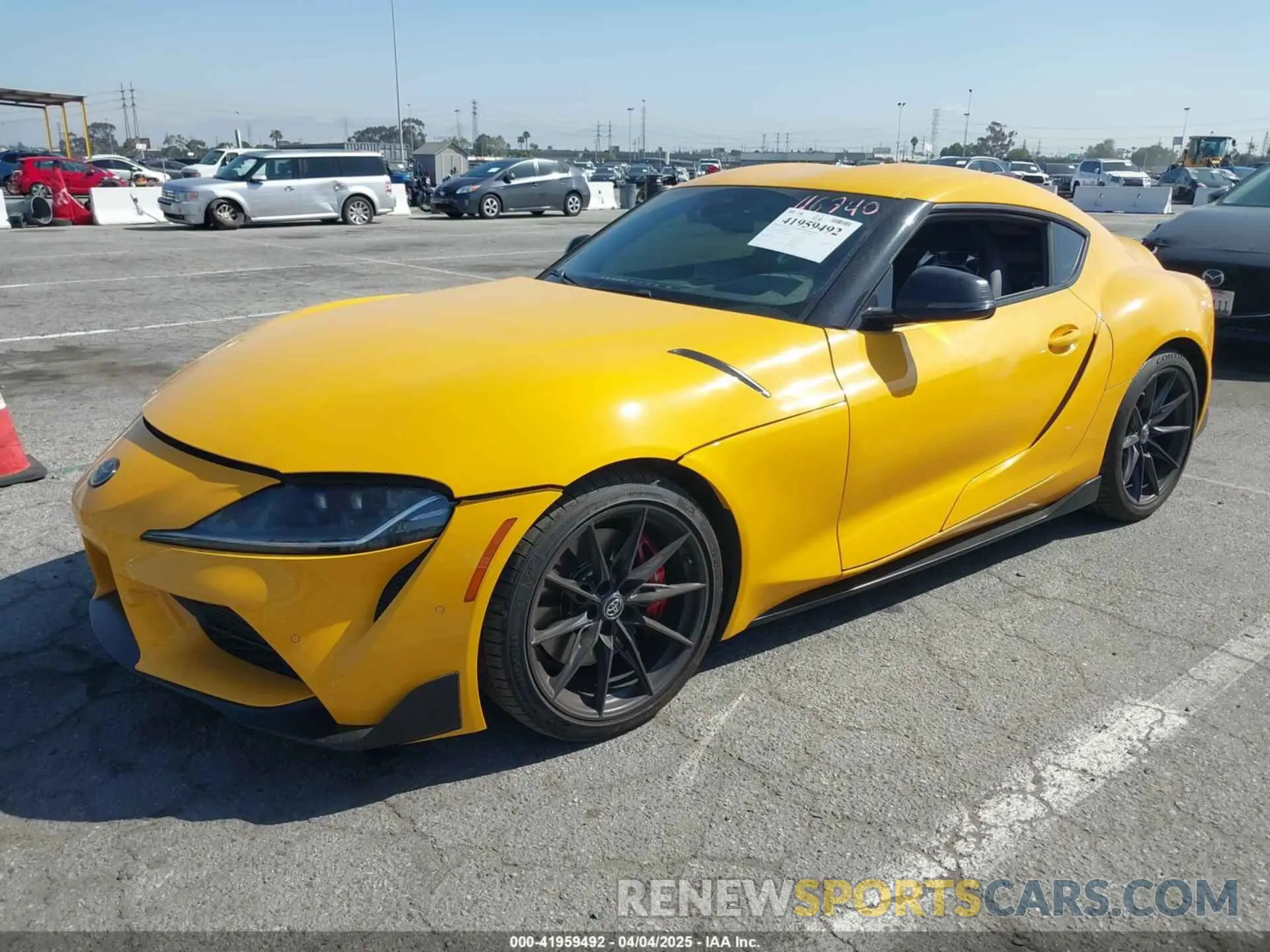 2 fotografías del automóvil dañado WZ1DB0G04PW059918 TOYOTA GR SUPRA 2023