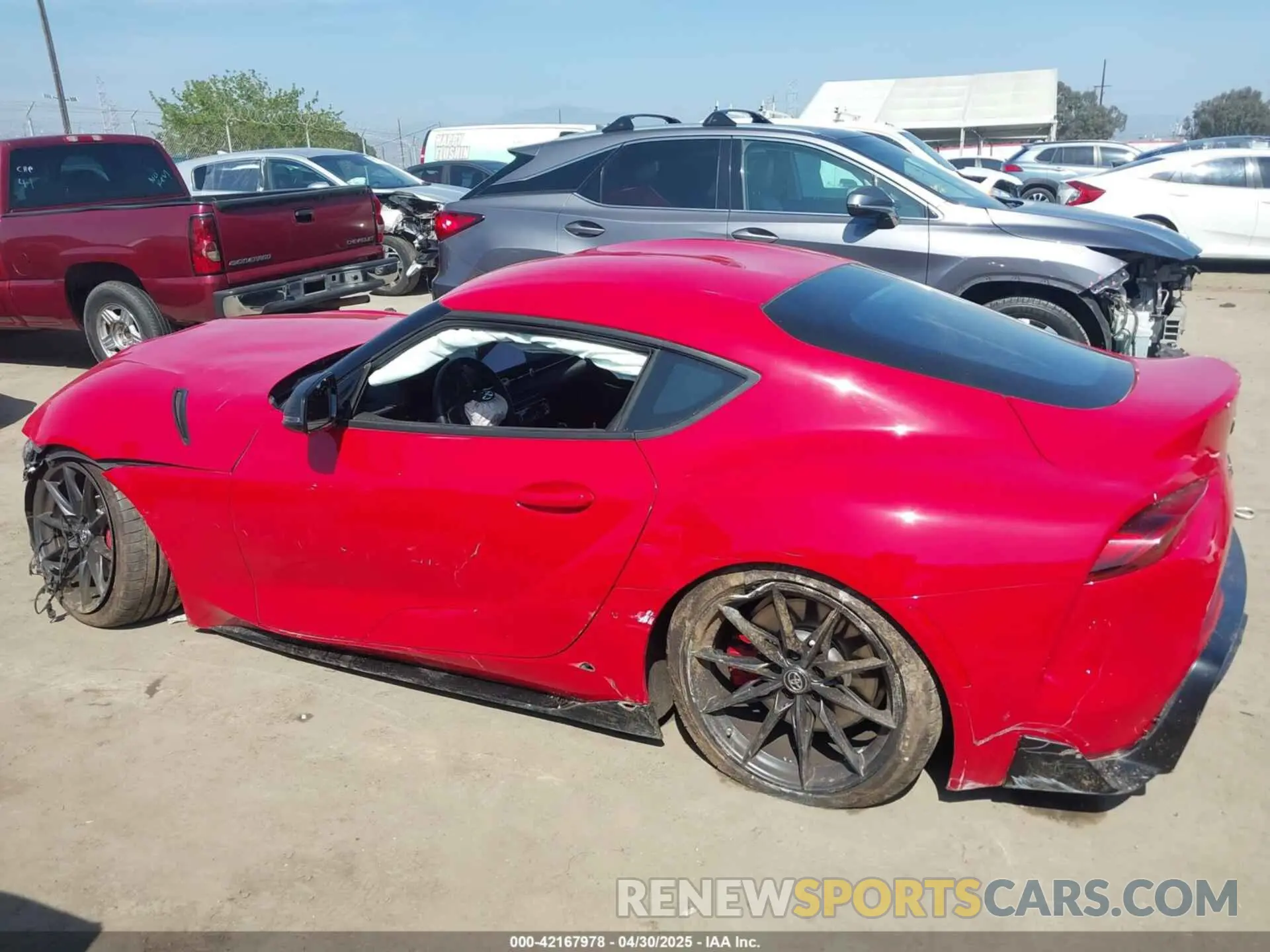 13 fotografías del automóvil dañado WZ1DB0G00RW067405 TOYOTA GR SUPRA 2024